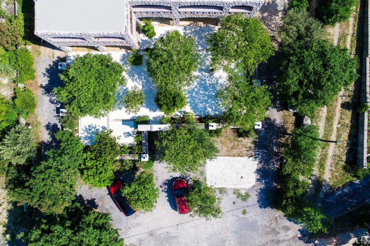 Apartmani I Sobe Dinko Стариград-Пакленица Екстериор снимка
